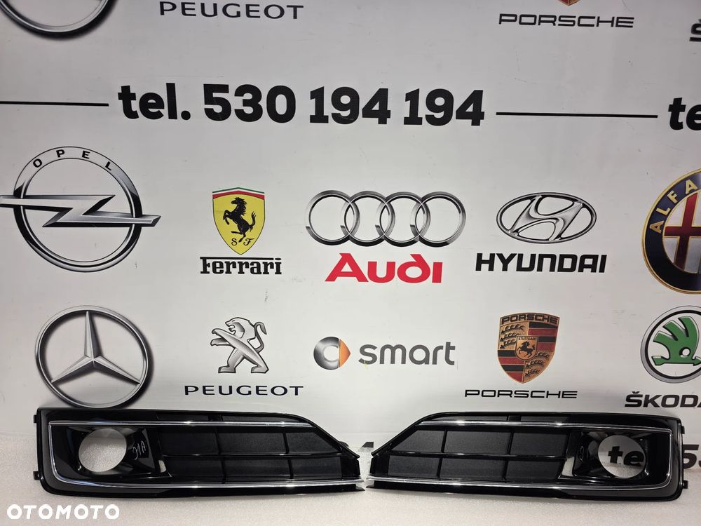 AUDI A8 4H0 D4 LIFT 13- LEWA / PRAWA KRATKA BOCZNA ZDERZAKA PRZEDNIEGO PRZÓD NR 4H0807680P / 4H0807680Q + 4K0807152B , 4H0807679P / 4H0807679Q + 4H0807151B NR AUKCJI KB91 - 1