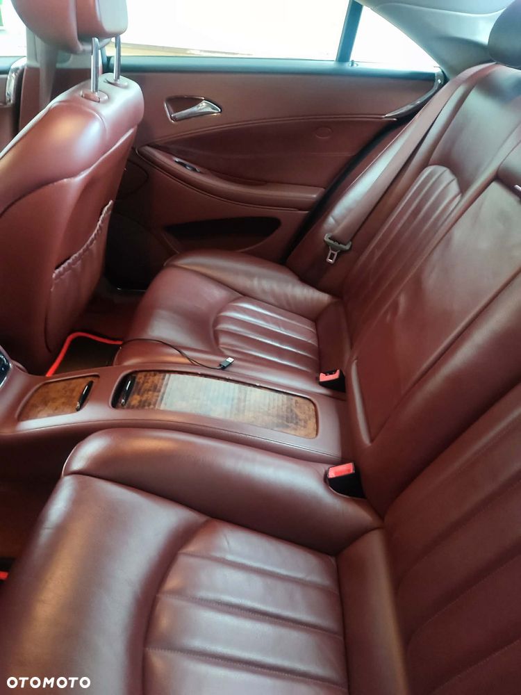 Mercedes-Benz CLS 350 - 10