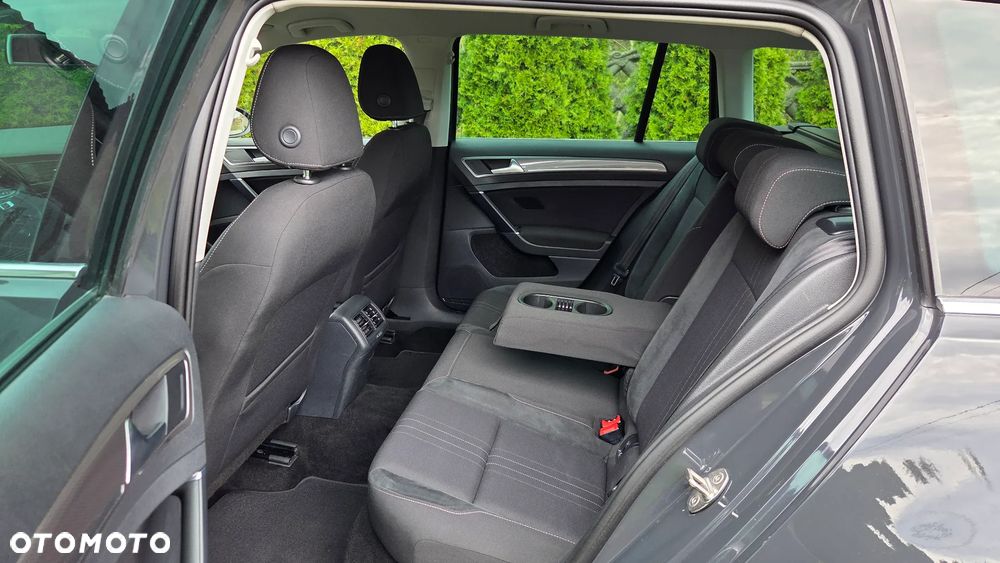 Volkswagen Golf Alltrack - 12