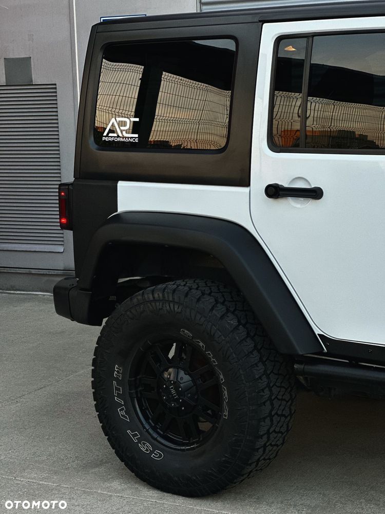 Jeep Wrangler 3.6 Unlim 75th Anniv - 25