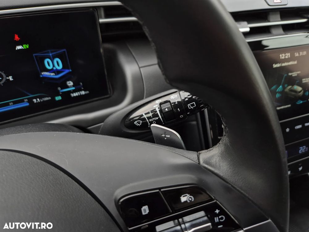 Hyundai Tucson 1.6 T-GDi HEV 2WD Select - 18