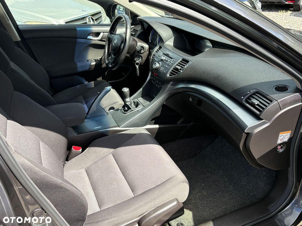Honda Accord 2.0 Elegance Nav - 6