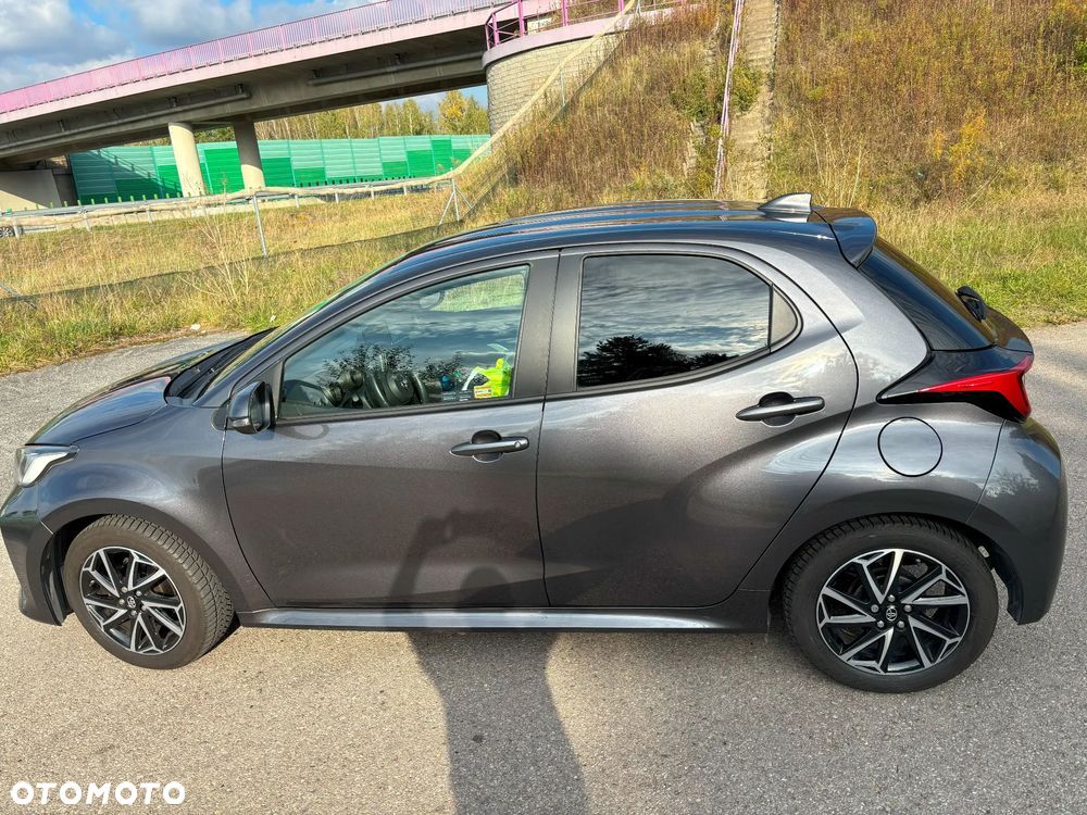 Toyota Yaris 1.5 Comfort - 9