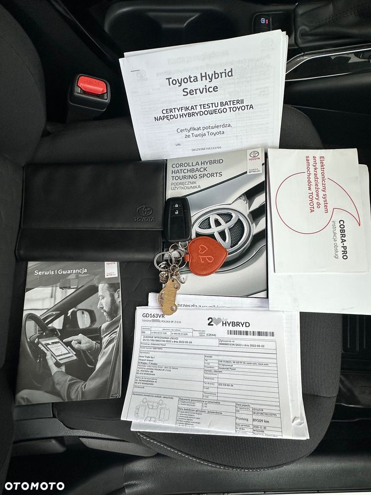 Toyota Corolla 1.8 Hybrid Executive - 37