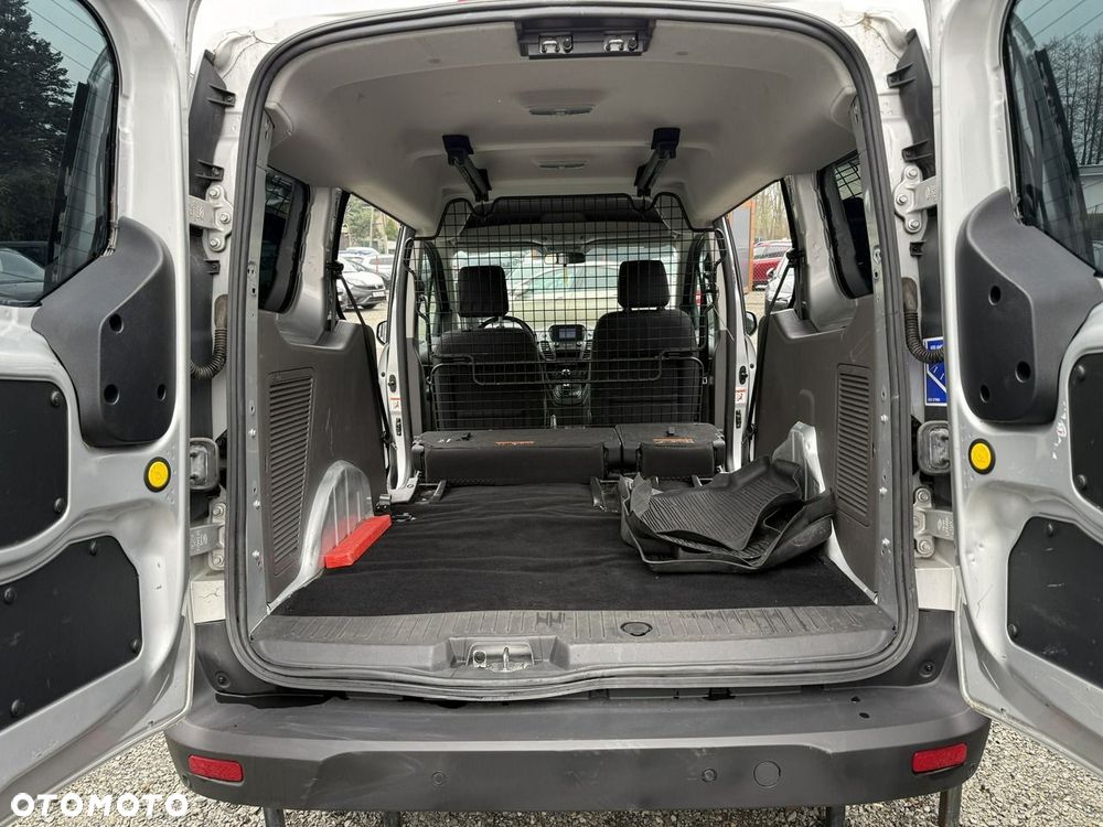 Ford Transit Connect - 36