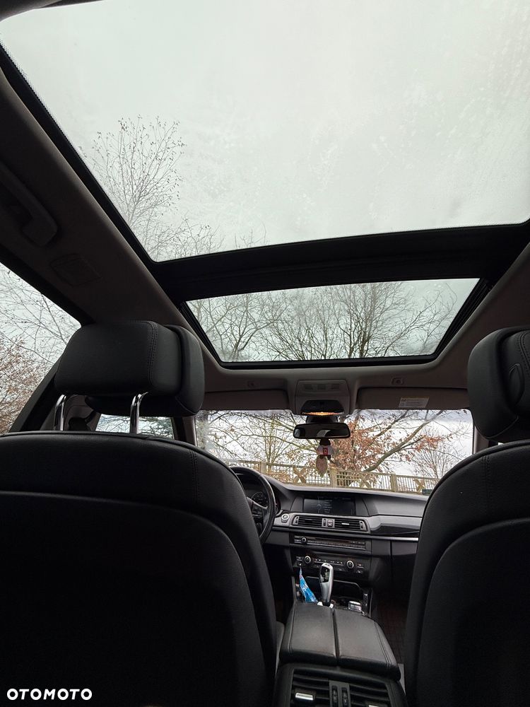 BMW Seria 5 - 25