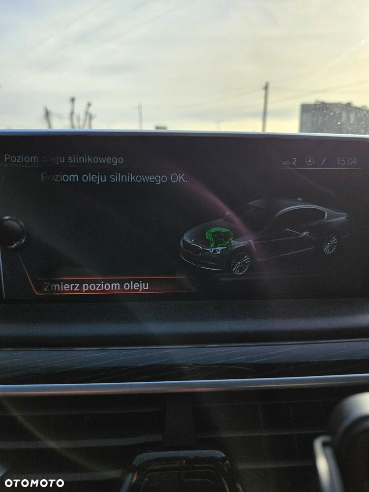BMW Seria 7 750Li xDrive - 10