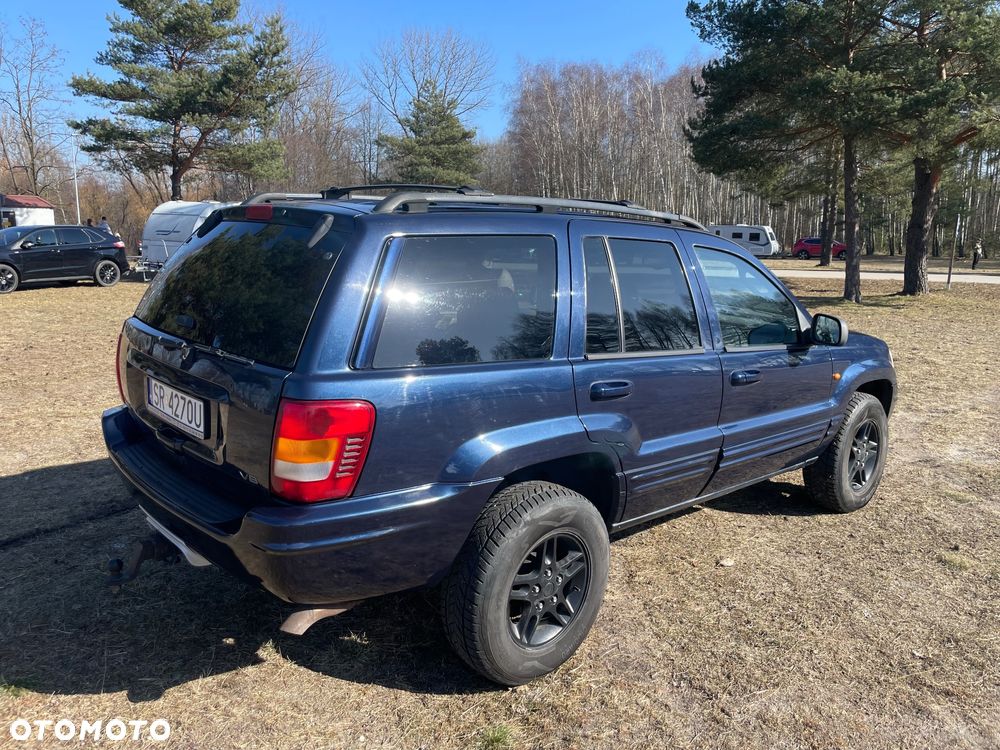 Jeep Grand Cherokee - 8