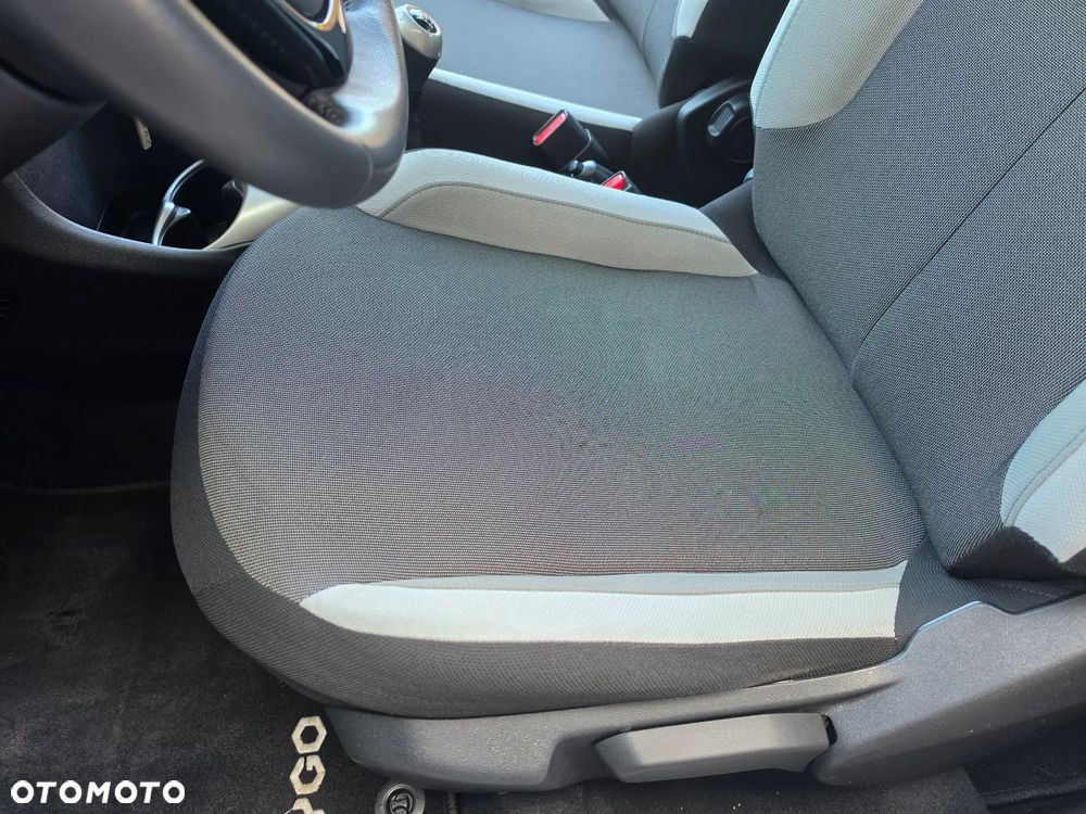 Toyota Aygo x-clusiv - 27