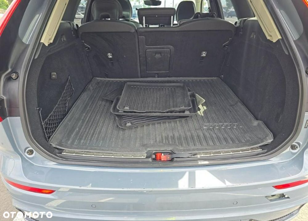 Volvo XC 60 B6 B AWD Ultimate Dark - 12