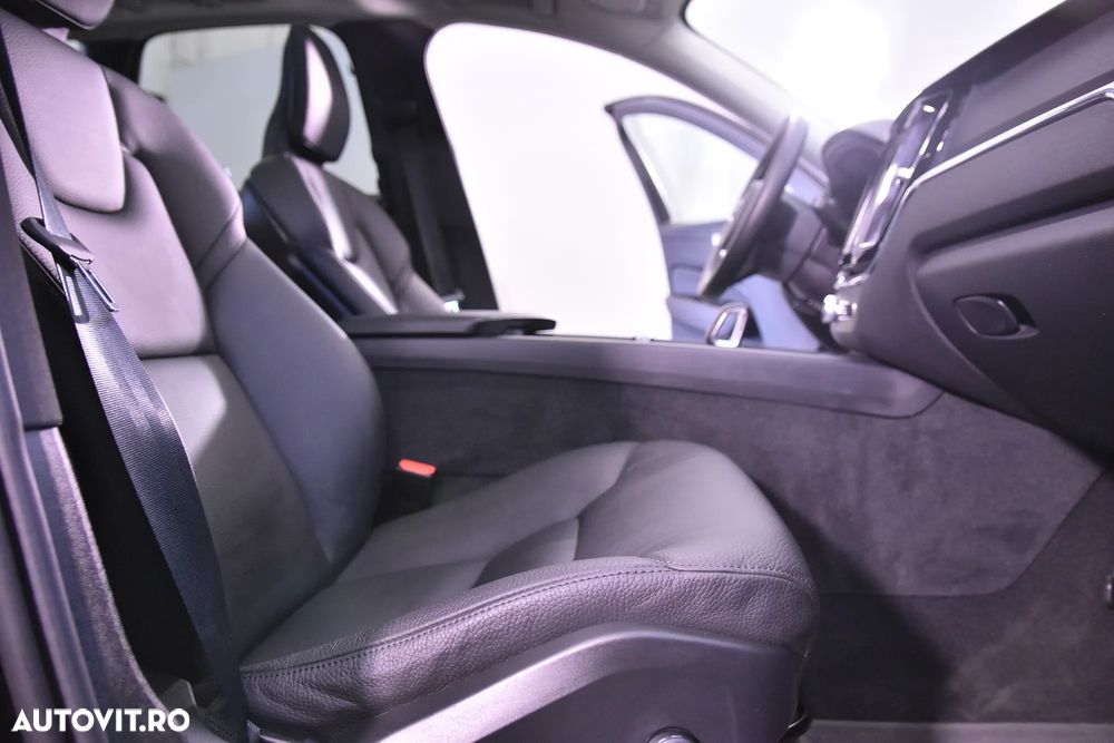 Volvo XC 60 - 11