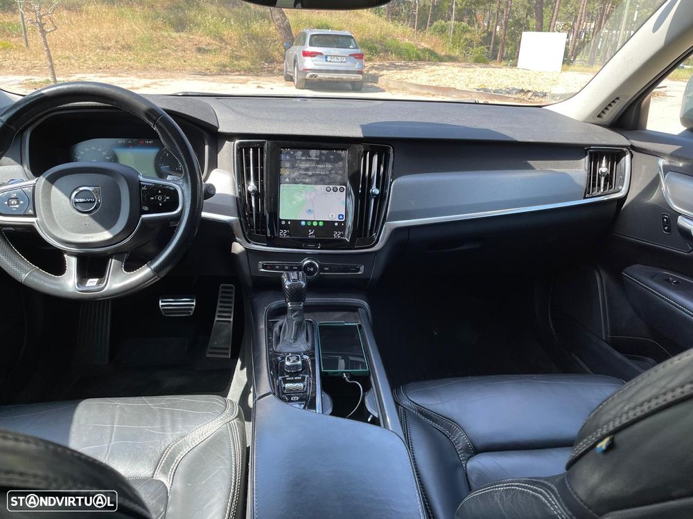 Volvo V90 Cross Country 2.0 D4 Pro AWD Geartronic - 20