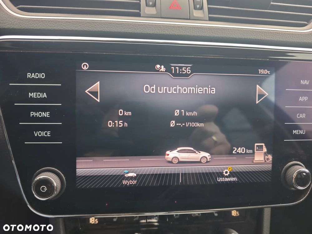 Skoda Superb 2.0 TDI SCR 4x4 Ambition DSG - 13