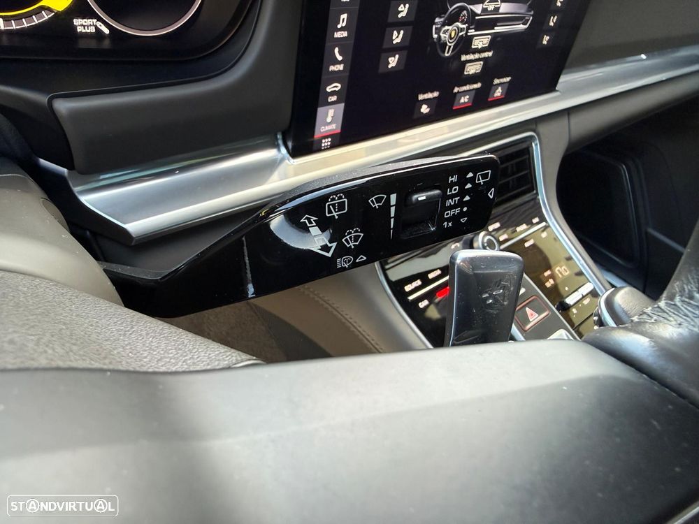 Porsche Panamera Turbo S E-Hybrid Executive - 27