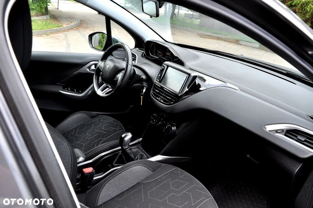 Peugeot 2008 - 17