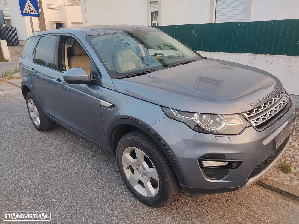 Land Rover Discovery Sport 2.0 TD4 HSE - 4