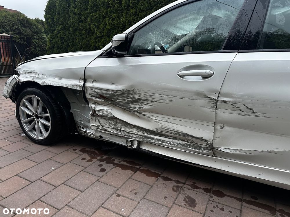 BMW Seria 3 320d MHEV Advantage sport - 12