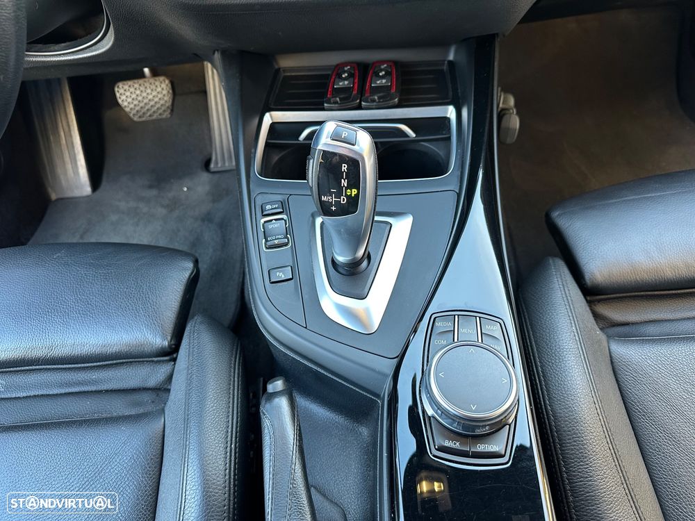 BMW 116 d Line Sport Shadow Auto - 25