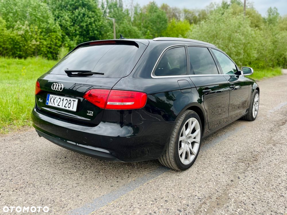 Audi A4 Avant 2.0 TDI clean diesel Quattro - 25