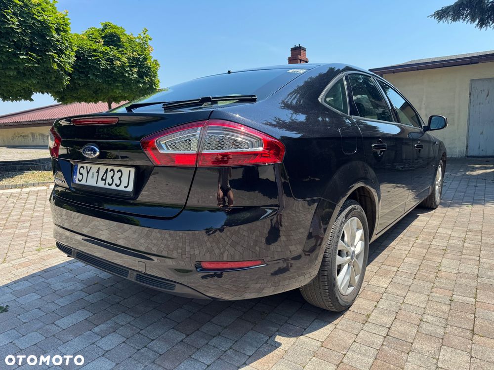Ford Mondeo 1.6 T Gold X Plus - 4