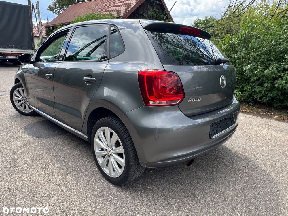 Volkswagen Polo 1.4 FSI Highline - 12