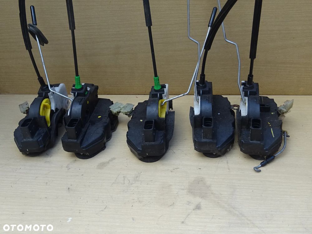MECHANIZM ELEKTRYCZNY STEROWNIK HAMULCA RĘCZNEGO OPEL INSIGNIA A ASTRA J ZAFIRA C MERIVA B - 24