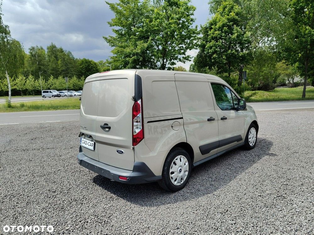 Ford Transit Connect - 4
