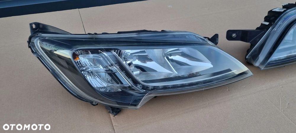 FIAT DUCATO LIFT 2014- Lampy Led czarne kompletne demontaż EU - 2