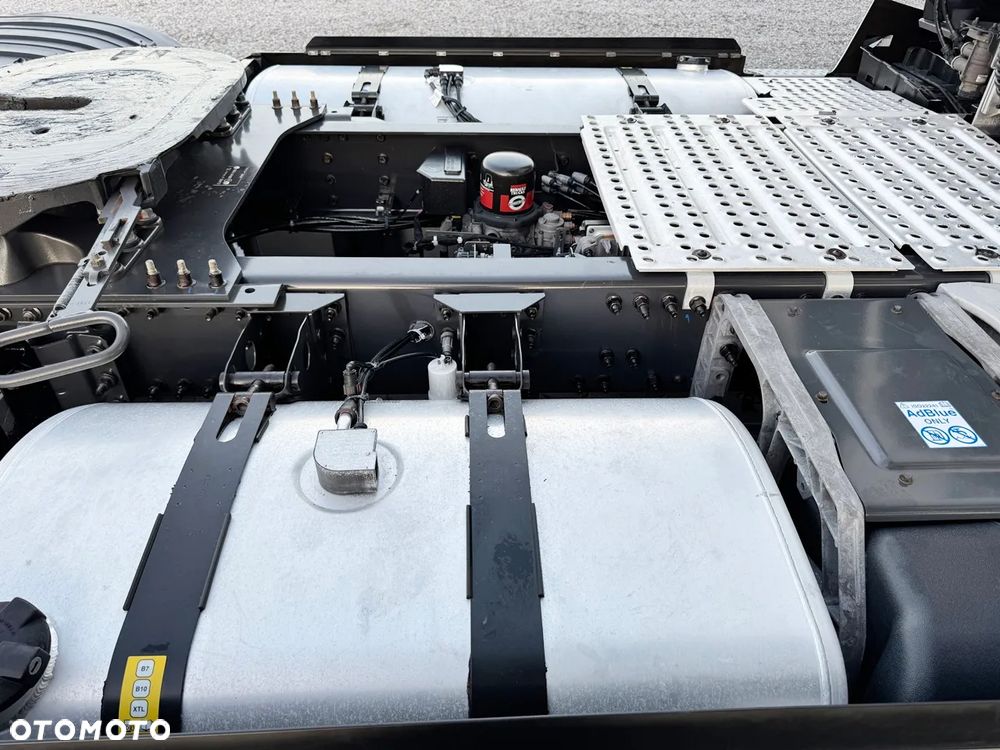 Renault T480 / ACC / HIGH CAB  /12.2022 / DO KOŃCA ROKU NA KONTRAKCIE SERWISIWYM / OBRACANY FOTEL / Z NIEMIEC - 25