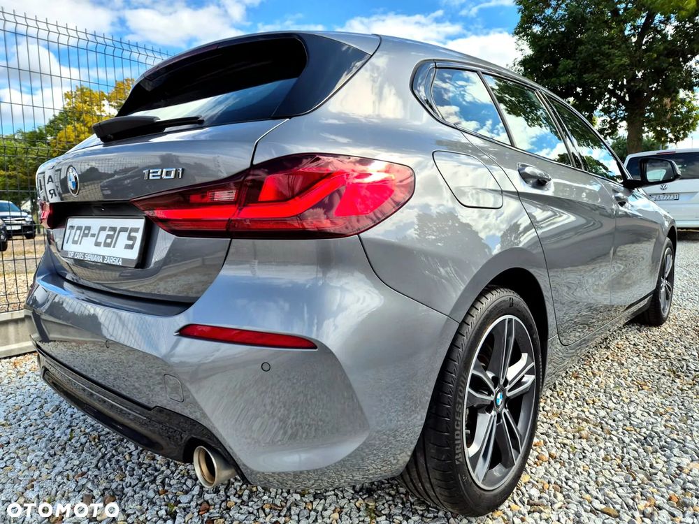 BMW Seria 1 120i Sport Line - 9