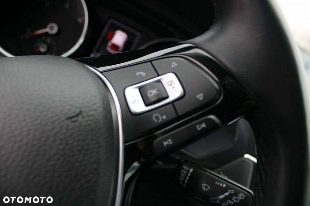 Volkswagen Tiguan Allspace 2.0 TDI SCR Comfortline - 28
