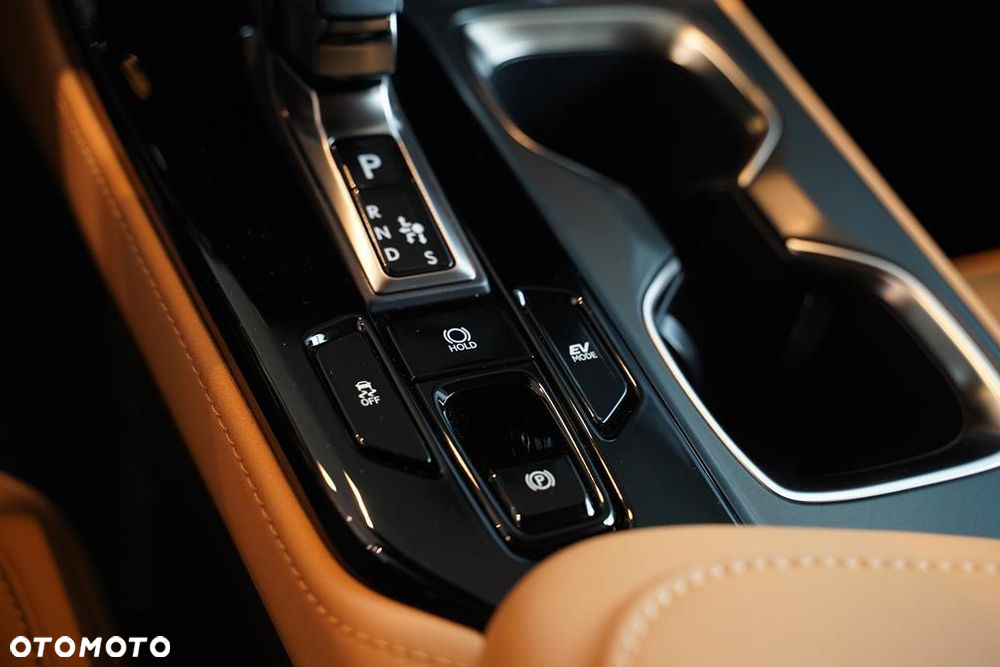Lexus NX 450h+ Prestige AWD - 19