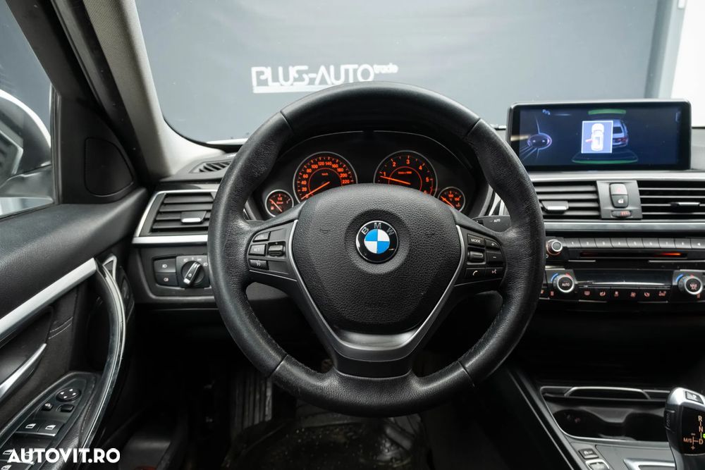 BMW Seria 3 318d Aut. Sport Line - 29