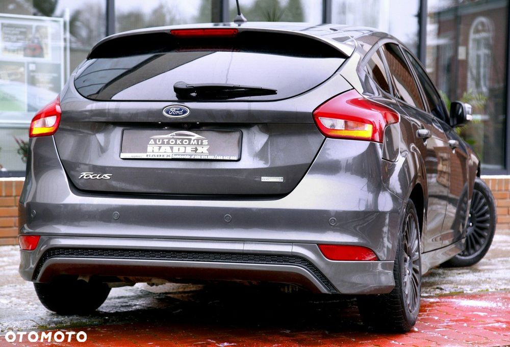 Ford Focus 1.0 EcoBoost ST-Line Style - 22