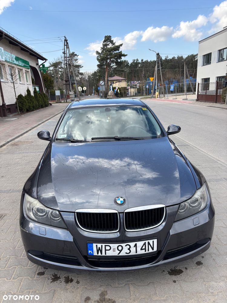 BMW Seria 3 320i - 2