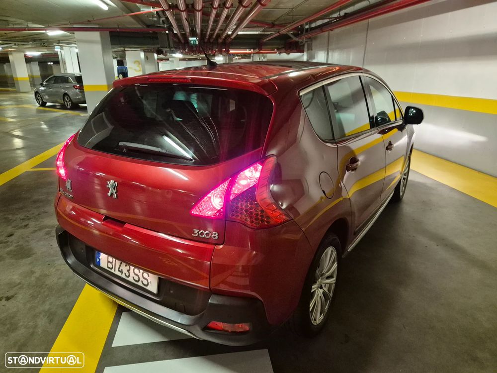 Peugeot 3008 HDi 150 Allure - 12