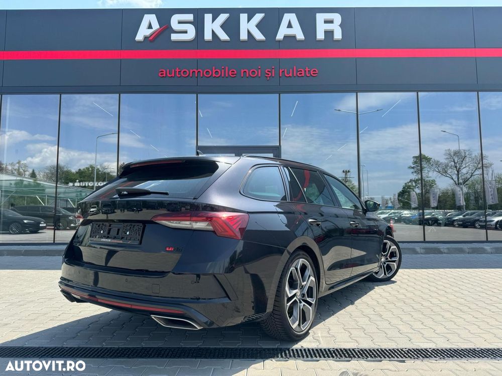 Skoda Octavia 2.0 TDI DSG RS - 7