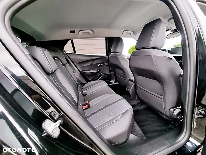 Peugeot 2008 1.5 BlueHDi Allure S&S EAT8 - 19