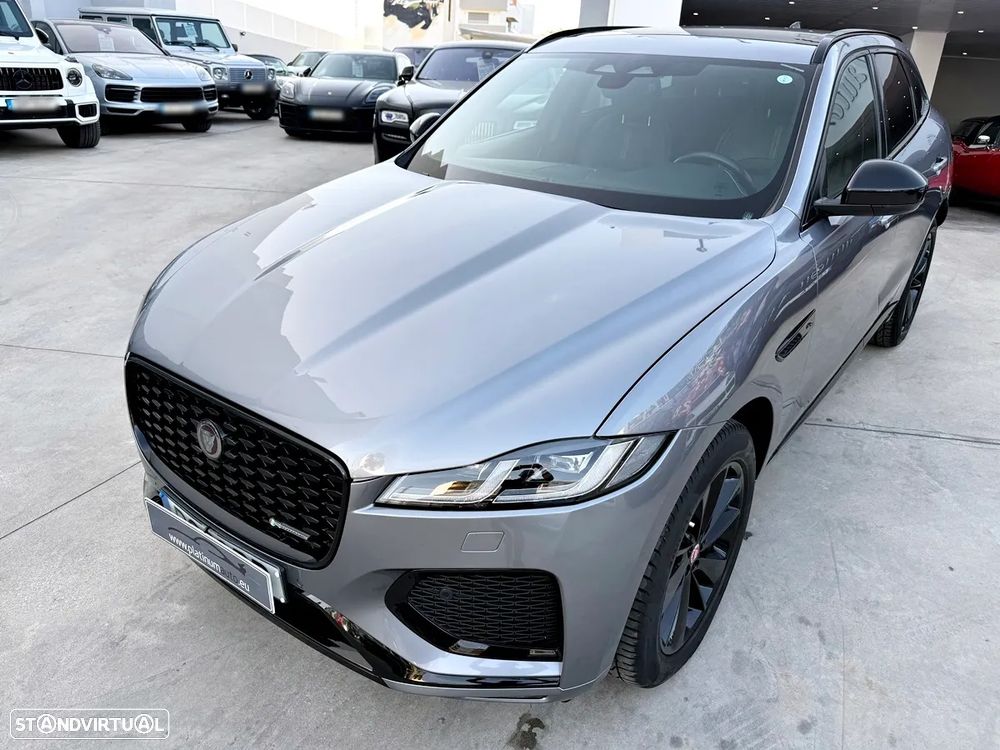 Jaguar F-Pace P250 AWD R-Dynamic S - 55