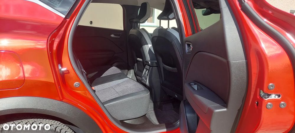 Renault Captur 1.3 TCe Intens EDC - 10