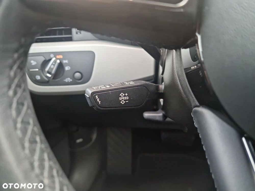 Audi A4 Limousine - 18