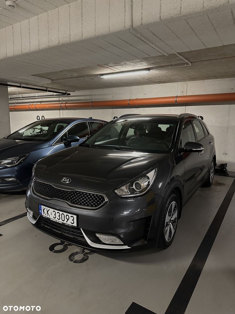 Kia Niro 1.6 GDI Hybrid L - 40