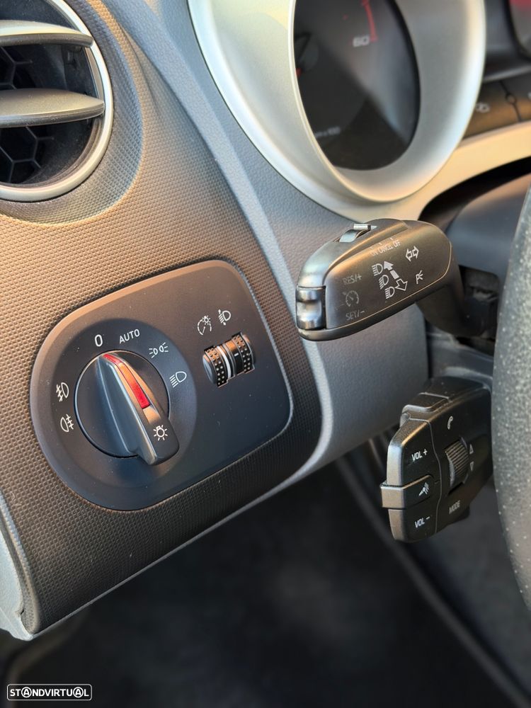 SEAT Ibiza 1.6 TDI Copa DPF - 11