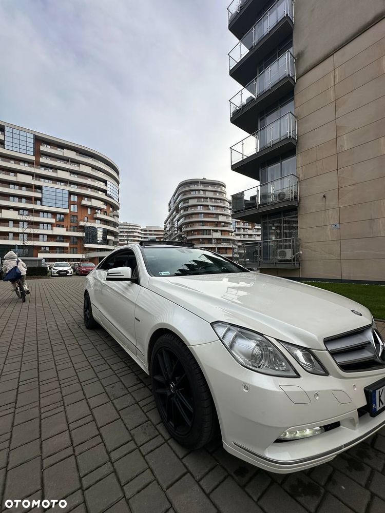 Mercedes-Benz Klasa E - 1