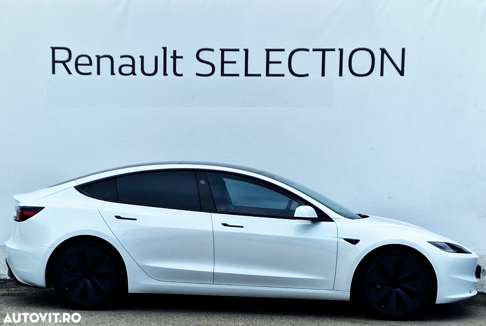 Tesla Model 3 Long Range - 6