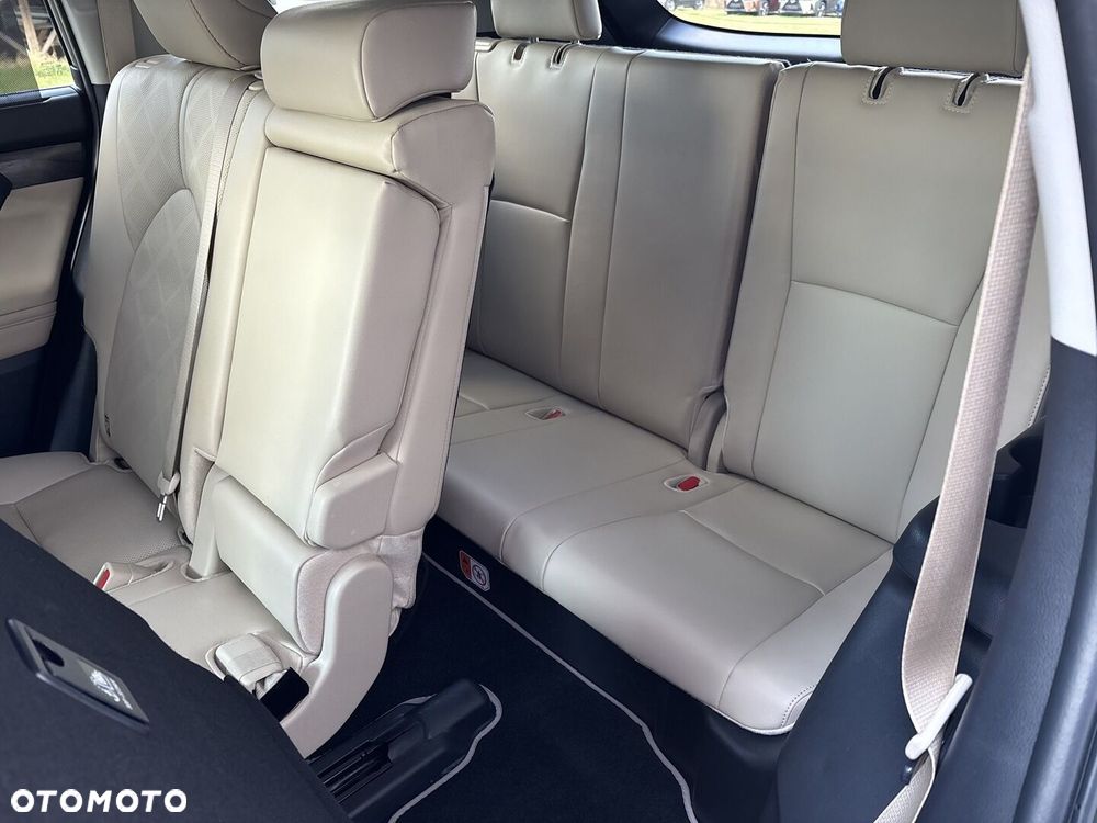 Toyota Highlander - 23