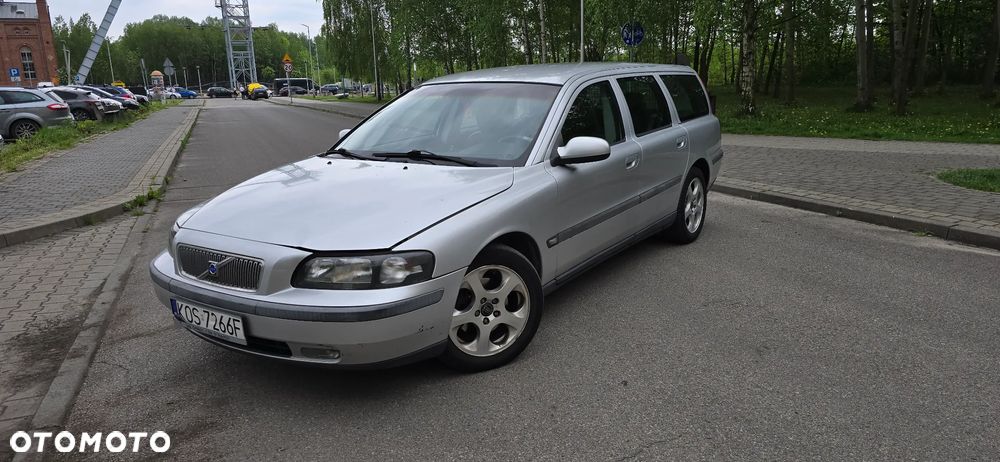Volvo V70 D5 - 1