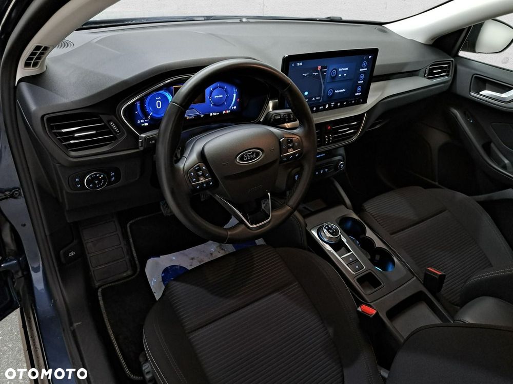 Ford Focus - 11