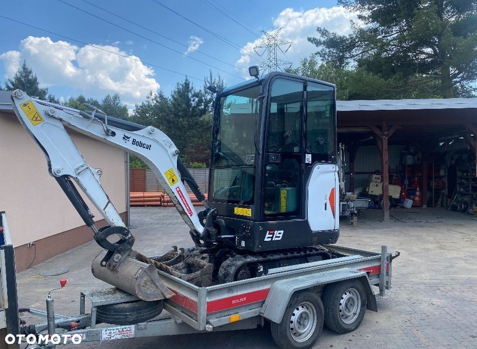 Bobcat Bobcat E19  ROK 2019 + przyczepa - 7