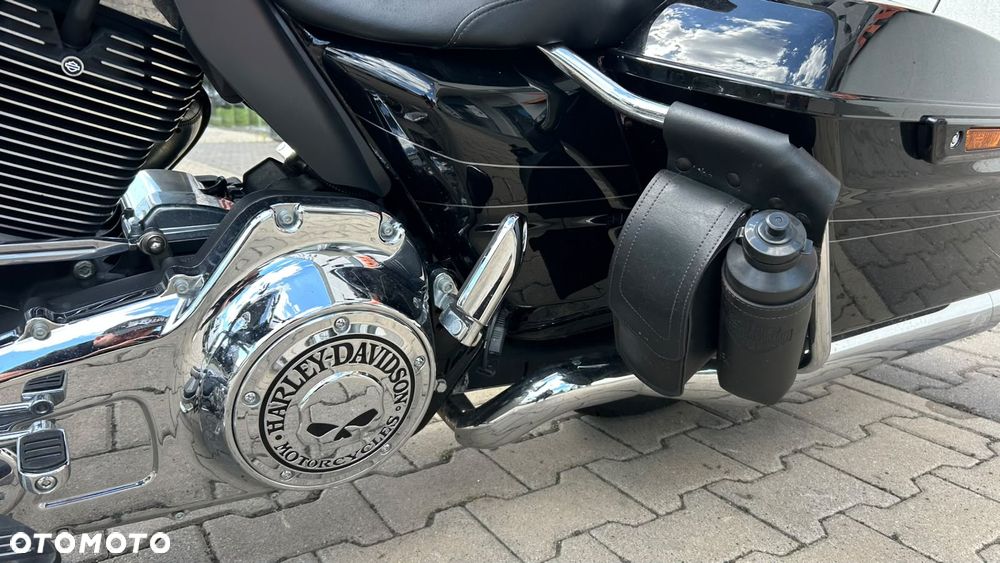 Harley-Davidson Touring Road Glide - 15